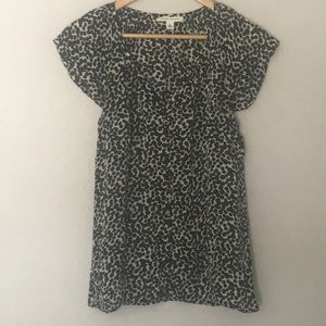 The lightest if summer blouses in a small Black and Tan print. Banana Republic.